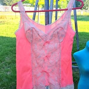 Vintage Hollywood Vassarette by Munsingwear Size 34